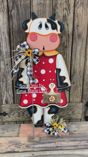 Farmhouse Cow decoration for entryway, Wooden Cow with stand, Country style cow and Chicken centerpiece, Cowgirl decor, Farm, Chicken decor