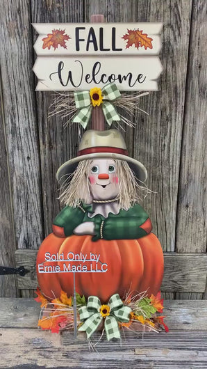 Scarecrow, fall wood decor, Thanksgiving porch decor, Primitive wood Scarecrow with pumpkin, Fall sign, Halloween, Pumpkin centerpiece