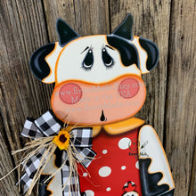 Load image into Gallery viewer, Farmhouse Cow decoration for entryway, Wooden Cow with stand, Country style cow and Chicken centerpiece, Cowgirl decor, Farm, Chicken decor
